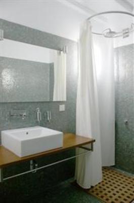 фото отеля Ostraco Suites