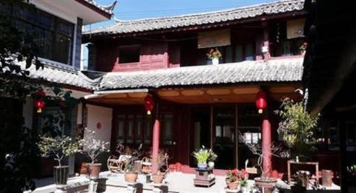 фото отеля Lijiang No.27 Wenlin Guesthouse