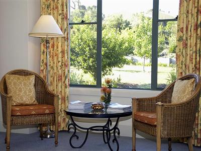 фото отеля Meadowlake Lodge