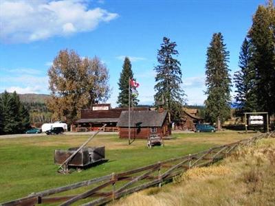 фото отеля Wells Gray Guest Ranch