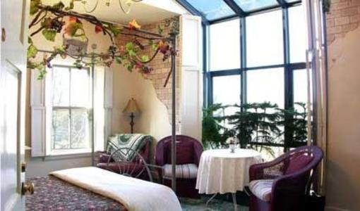 фото отеля Classic Rosewood Inn