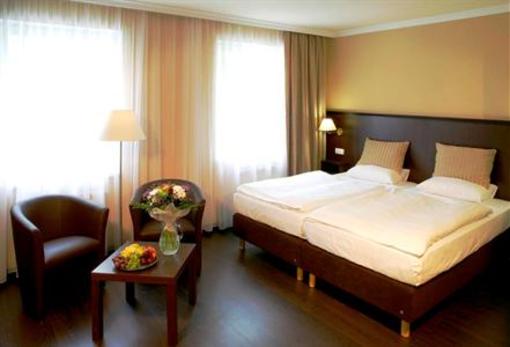 фото отеля Hotel Panorama Karlovy Vary