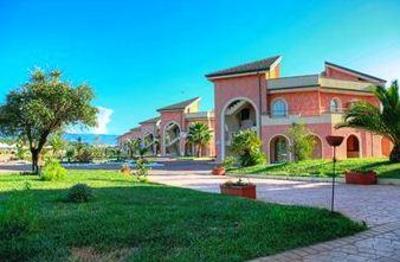 фото отеля Villaggio Club L'Airone