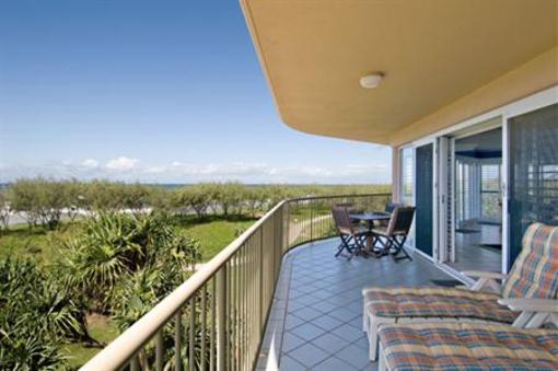 фото отеля Surfside On The Beach