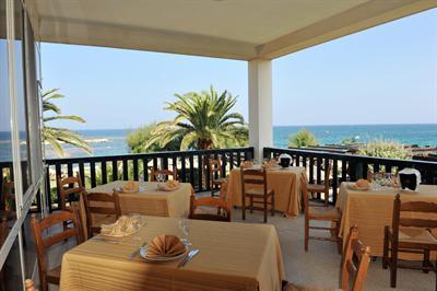 фото отеля Hotel Il Timone Carovigno