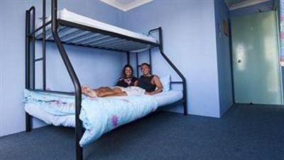 фото отеля Aquarius Backpackers