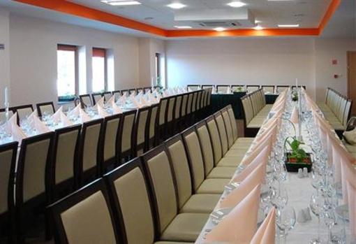 фото отеля Hotel Orange Przezmierowo