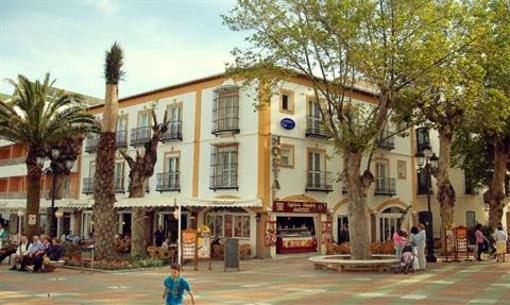 фото отеля Hostal Marissal Nerja