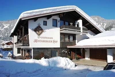 фото отеля Altenburger Hof Apartments Reit im Winkl