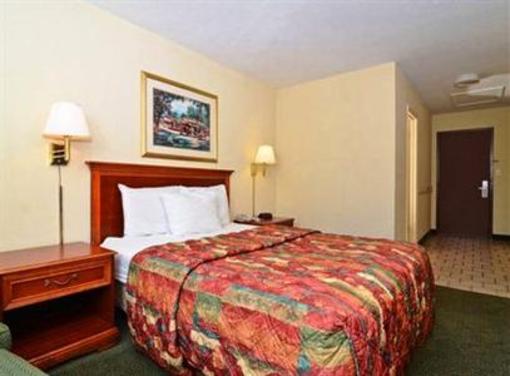 фото отеля Lake St. Louis-Days Inn