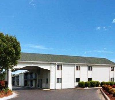 фото отеля Econo Lodge Inn & Suites East Matthews