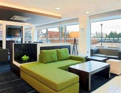 фото отеля Holiday Inn Express Cambridge Duxford M11 Jct 10