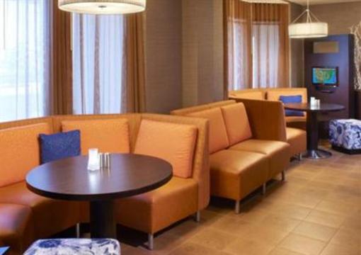 фото отеля Courtyard by Marriott Toledo Rossford Perrysburg