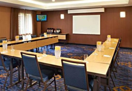 фото отеля Courtyard by Marriott Toledo Rossford Perrysburg