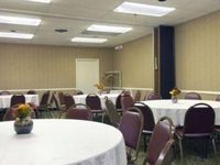 Howard Johnson Inn - Clifton