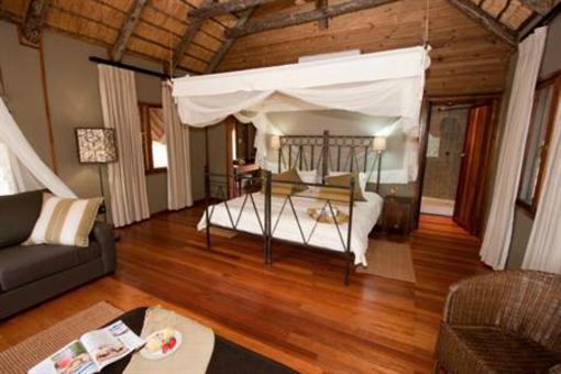фото отеля Zululand Tree Lodge