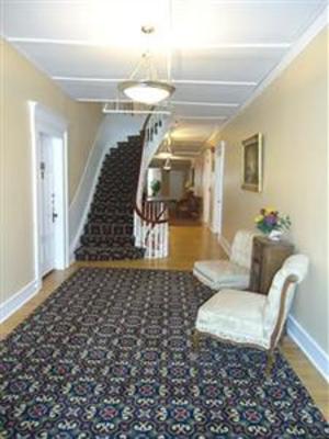 фото отеля Thayers Inn