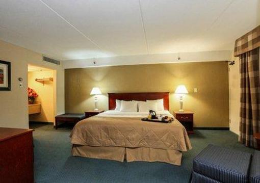 фото отеля Clarion Mason City