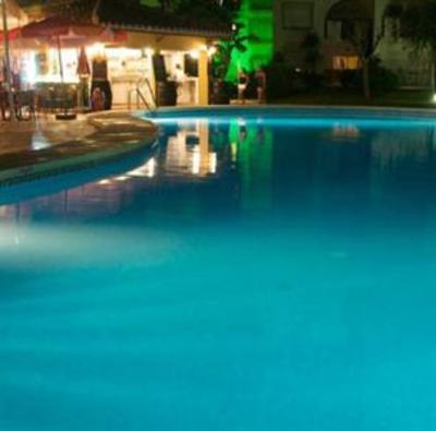фото отеля Hacienda Beach Apartments