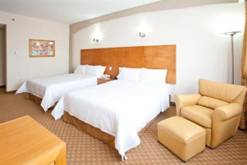 фото отеля Holiday Inn Express San Luis Potosi