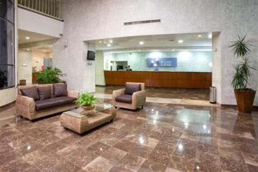 фото отеля Holiday Inn Express San Luis Potosi