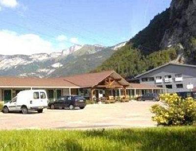 фото отеля Fasthotel Relais Thones