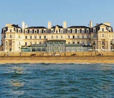 фото отеля Le Grand Hotel des Thermes Thermes Marins de St-Malo
