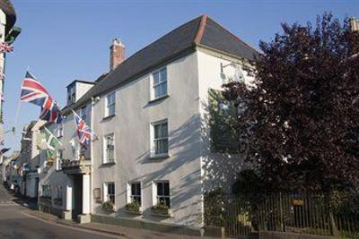 фото отеля The White Hart Hotel Moretonhampstead