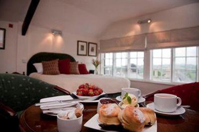 фото отеля The White Hart Hotel Moretonhampstead