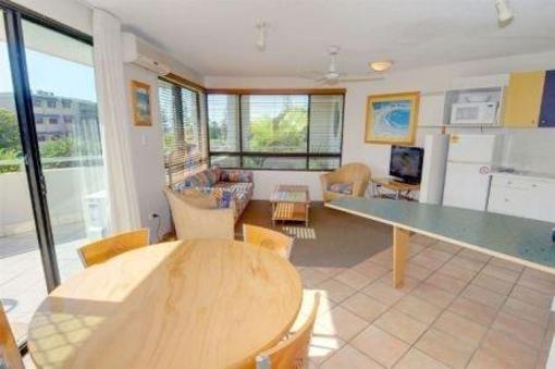 фото отеля Beach Club Resort Apartments Mooloolaba