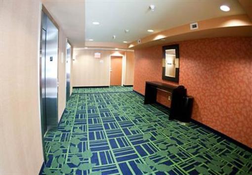 фото отеля Fairfield Inn & Suites Birmingham Pelham/I-65