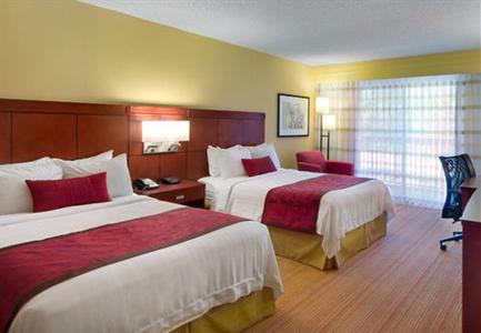 фото отеля Courtyard by Marriott Richmond Airport