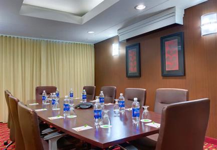 фото отеля Courtyard by Marriott Richmond Airport