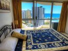 фото отеля Surfers Beachside Holiday Apartments