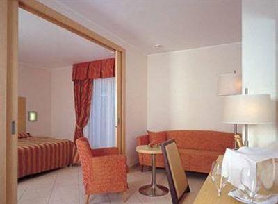 фото отеля Continental Hotel Sirmione