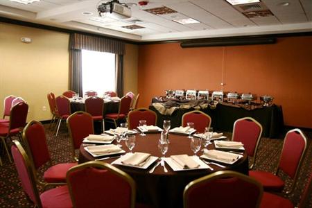 фото отеля Hampton Inn & Suites Folsom