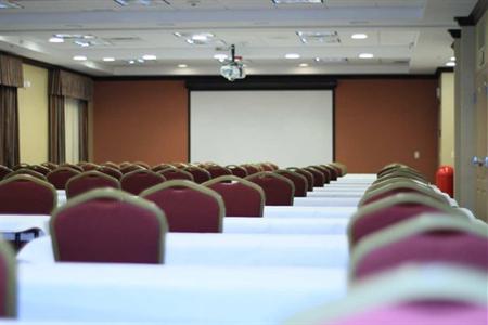 фото отеля Hampton Inn & Suites Folsom