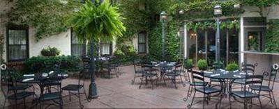 фото отеля Seven Gables Inn Saint Louis Clayton (Missouri)