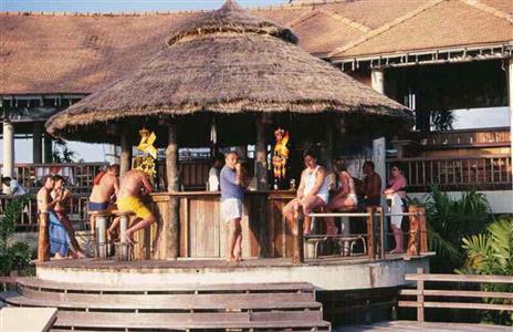 фото отеля Royal Bangsak Beach Resort