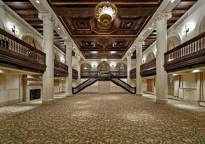 фото отеля Amway Grand Plaza Hotel