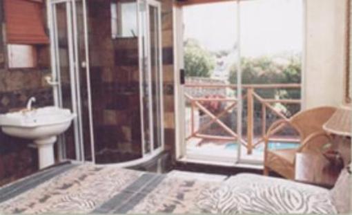 фото отеля Lungile Backpackers Lodge
