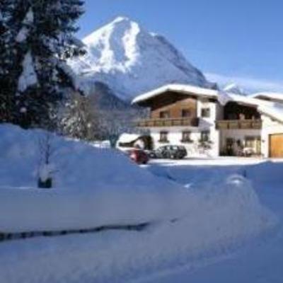 фото отеля Bauernhof Haus Sonnenwinkel