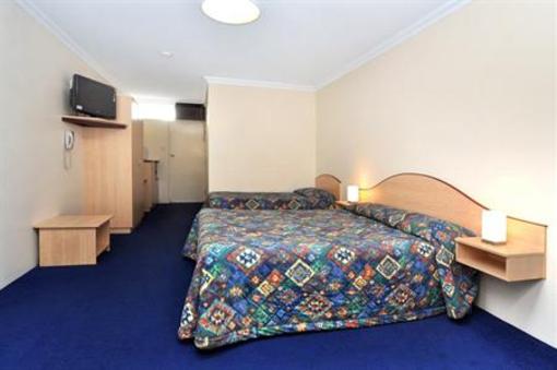 фото отеля Busselton River Resort