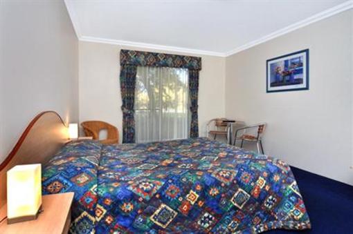 фото отеля Busselton River Resort