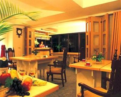 фото отеля The Lion Hotel Yilan City