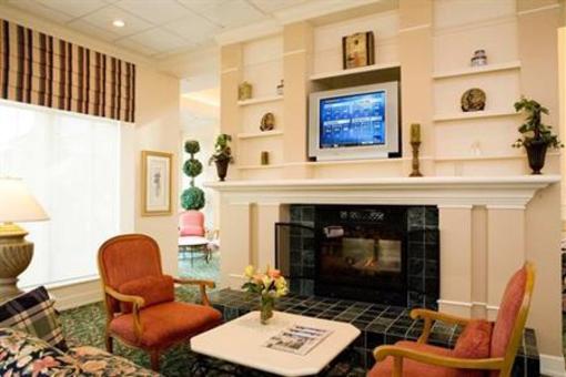 фото отеля Hilton Garden Inn Auburn Riverwatch