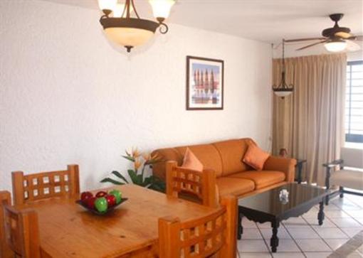 фото отеля Suites Lindamar