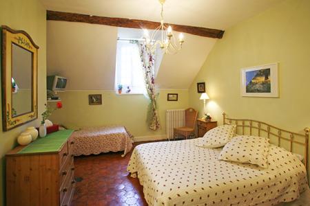 фото отеля Hotel Les Grands Chenes