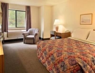 фото отеля Super 8 Morehead