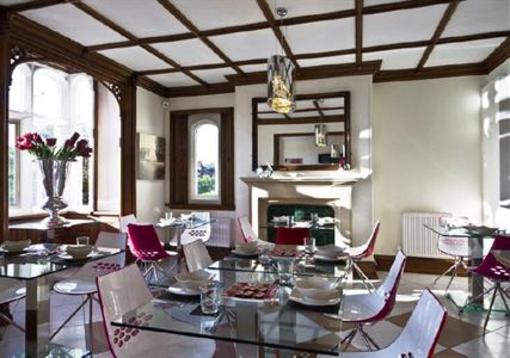 фото отеля Godalming Hotel
